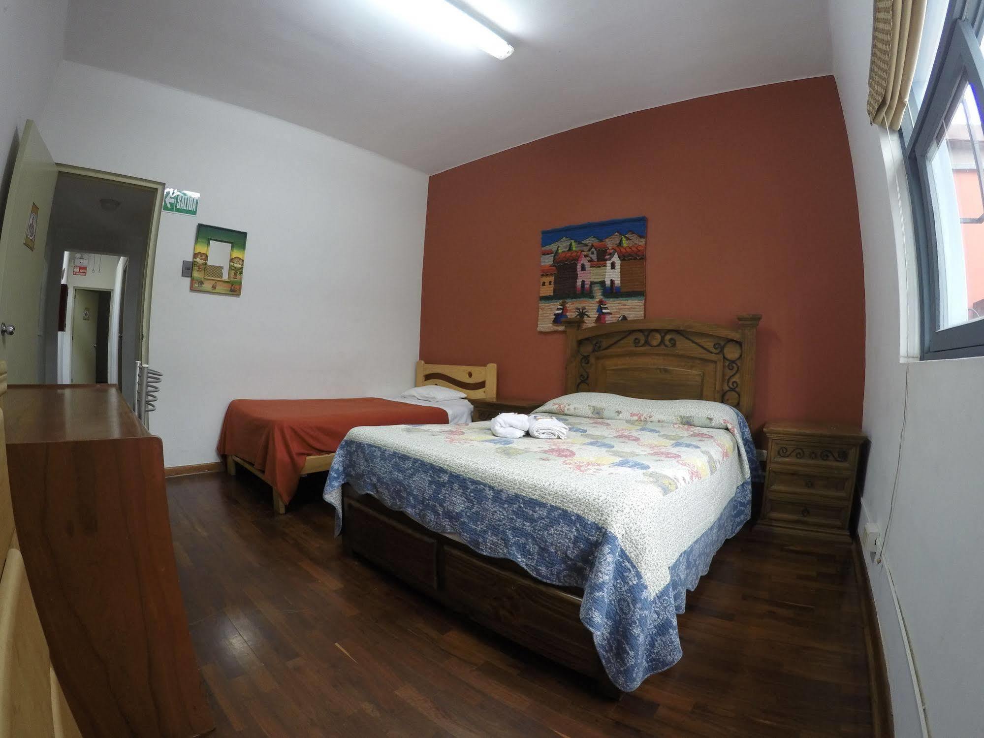 Casa Hualpa Hostel Ліма Екстер'єр фото
