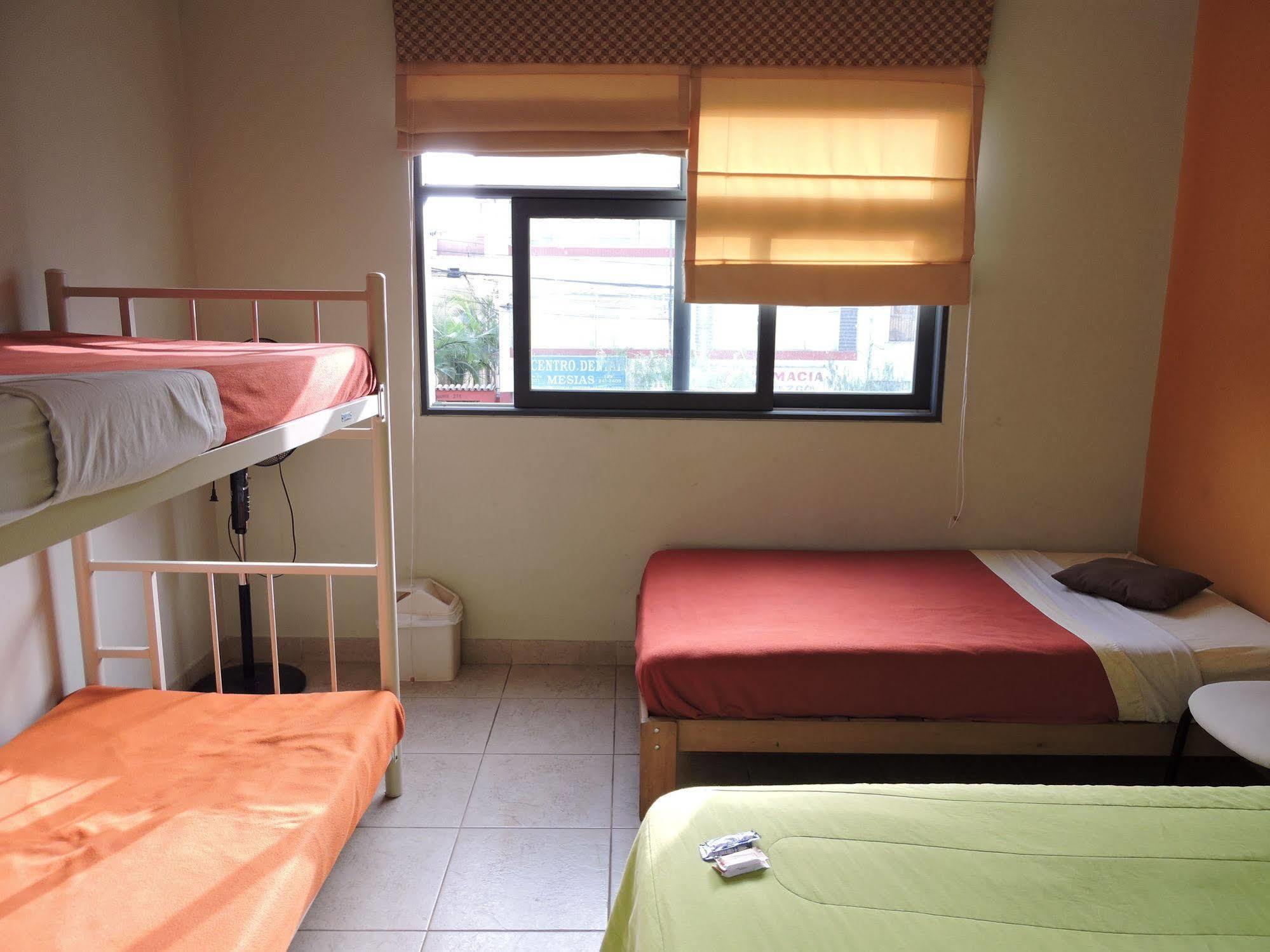 Casa Hualpa Hostel Ліма Екстер'єр фото